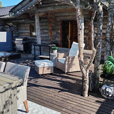 Kuukkeli Log Houses Teerenpesae - Premium Suite A48 Саариселькя Экстерьер фото